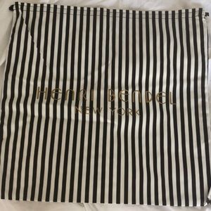 COPY - Henri Bendel storage bag